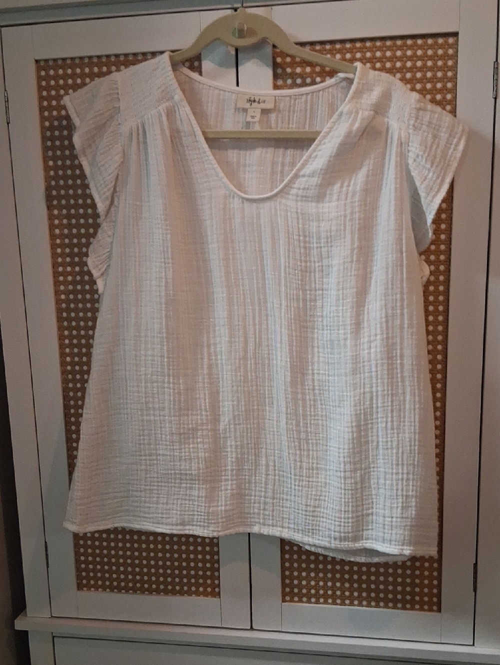 Market & Spruce White Gauze Scoop-Neck Cap-Sleeve Blouse